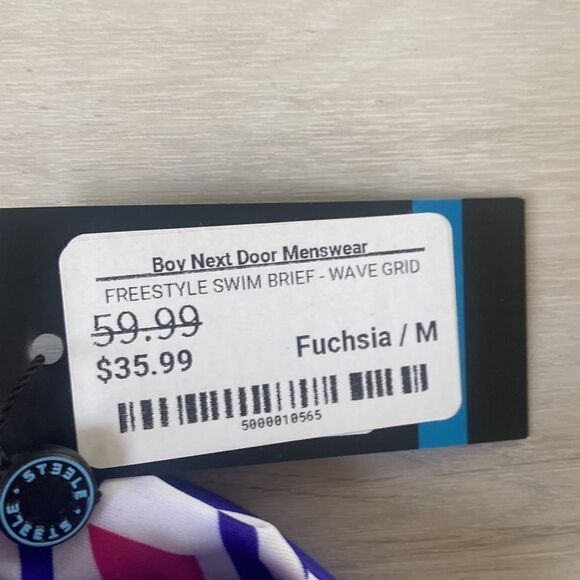 Steele Swimwear Boy Next Door Menswear Freestyle Swim Brief WaveGrid FuchiaM NWT - Picture 7 of 9